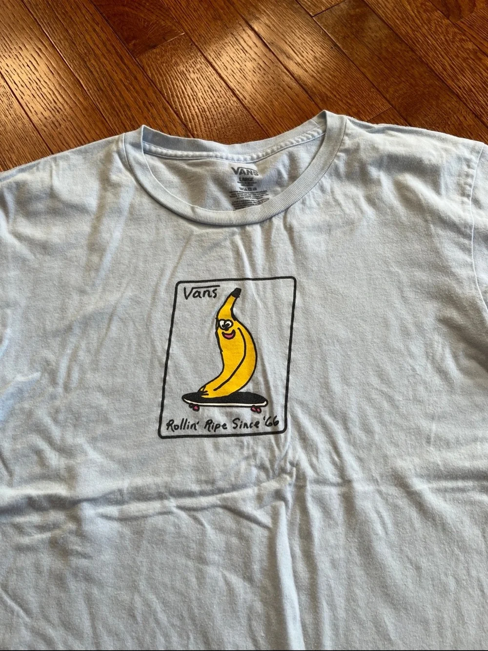 Boys short sleeve tees in size 14